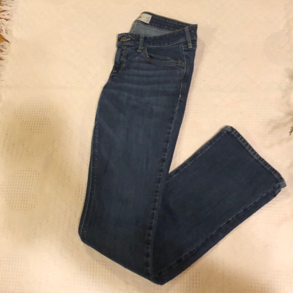 Women’s blue jeans